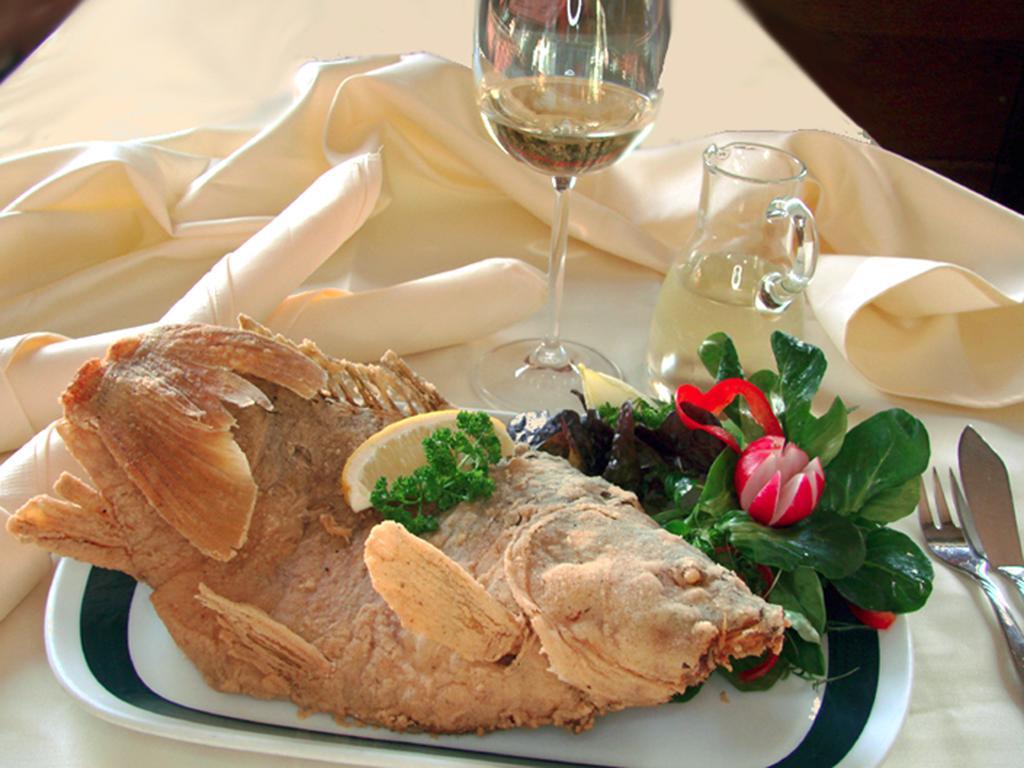 Landgasthof Scheubel Gremsdorf 외부 사진